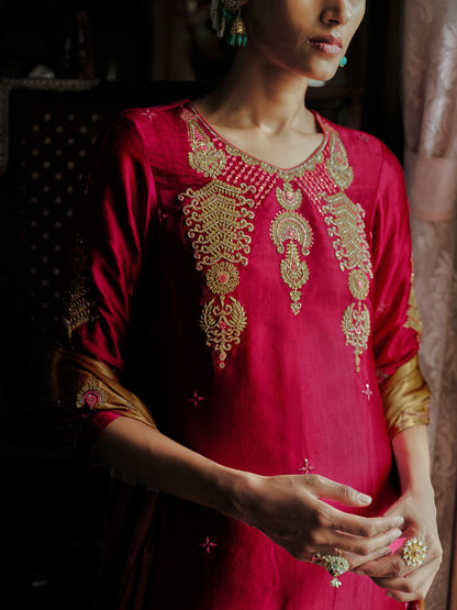 GULQAND ZARI KURTA SET