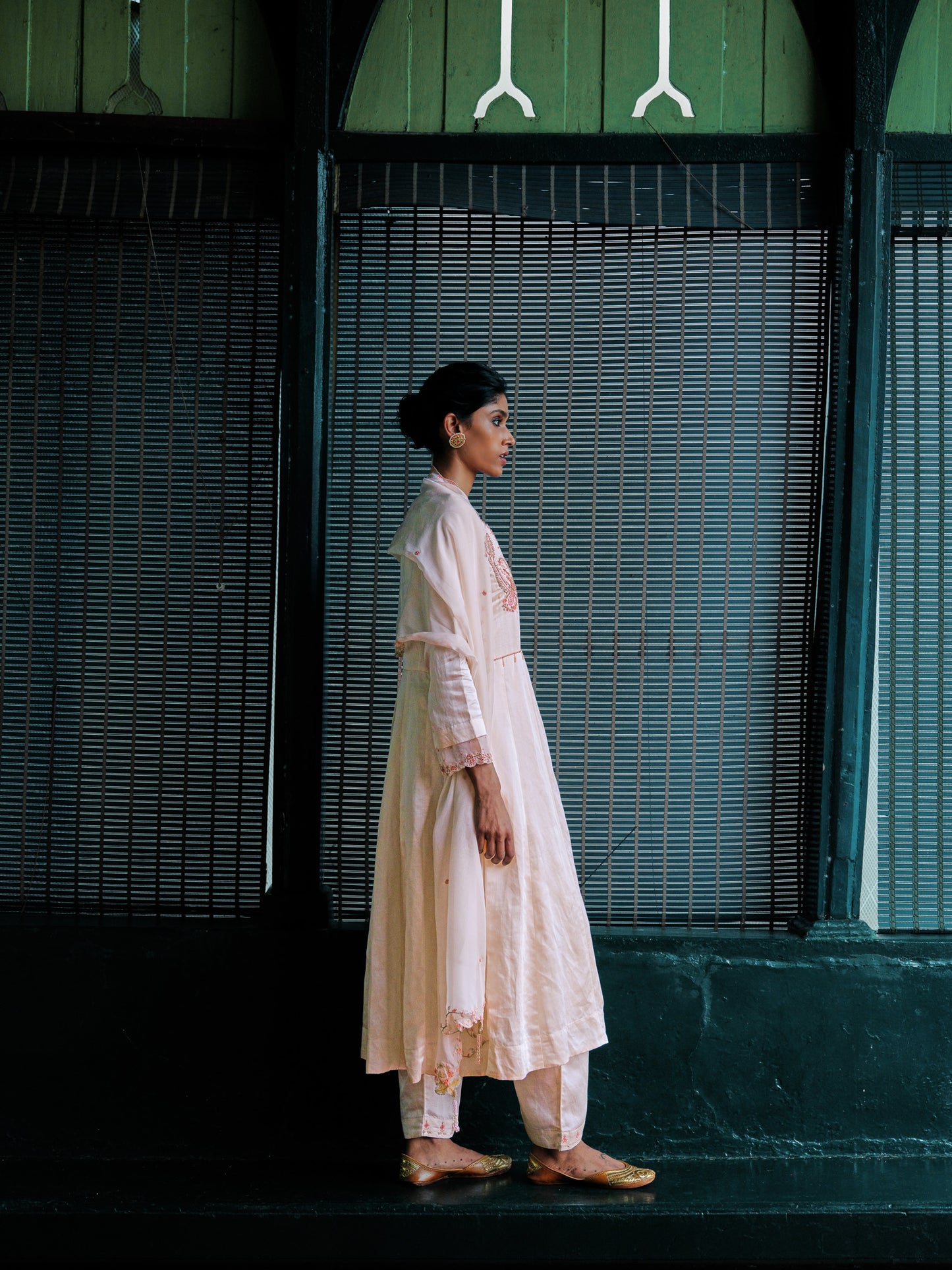 GULAAL PHOOL KURTA SET