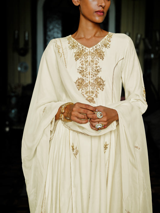 KANAKA TEXTURED SATIN ENSEMBLE