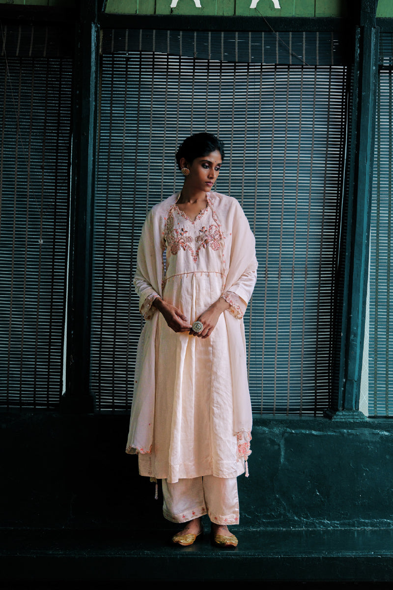 GULAAL PHOOL KURTA SET